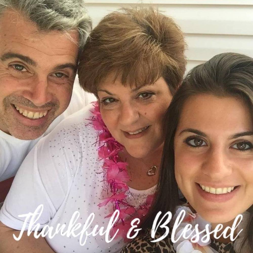 Meet your Posher, Elisa